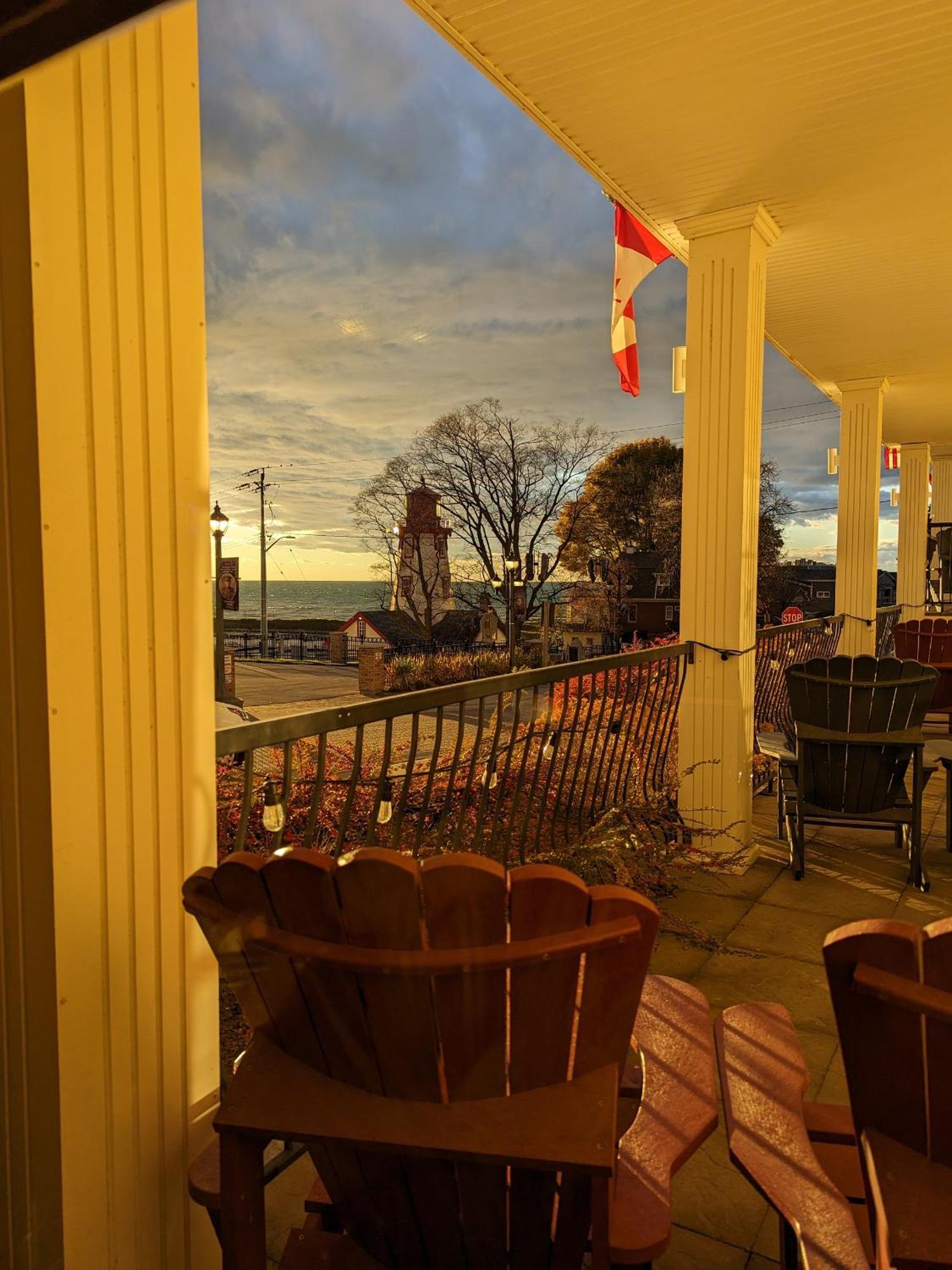 Inn At The Harbour Kincardine Exterior photo